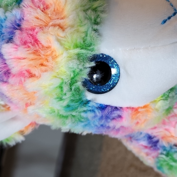 Rainbow Lamaa 🌈 and slippers - Picture 4 of 6